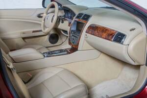 Image 16/20 of Jaguar XK (2010)