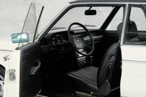 Afbeelding 18/39 van BMW 2002 Baur (1973)