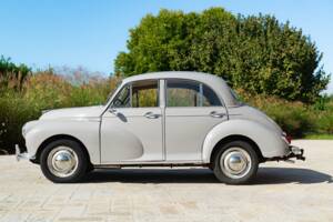 Image 4/50 of Morris Minor 1000 (1958)