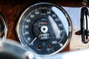 Imagen 28/50 de Jaguar Mk II 3.8 (2004)