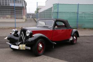 Immagine 11/45 di Citroën Traction Avant 11 BL (1952)