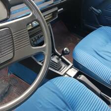 Bild 35/52 von Peugeot 504 (1979)