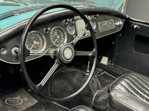 Imagen 9/40 de MG MGA Twin Cam (1959)