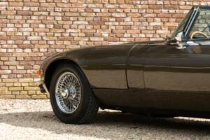 Image 35/50 de Jaguar Type E V12 (1973)