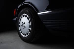 Image 31/34 of Mercedes-Benz 500 SEC (1984)