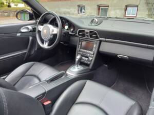 Bild 11/15 von Porsche 911 Carrera 4S (2011)