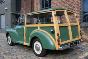 Image 1/47 of Morris Minor 1000 Traveller (1966)
