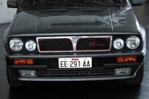 Image 8/50 of Lancia Delta HF Integrale (1988)
