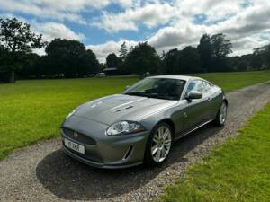 Image 7/46 of Jaguar XKR (2010)