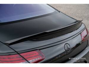 Image 30/36 of Mercedes-Benz S 500 4MATIC (2015)
