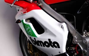 Image 70/94 of Bimota 500 V-Due (2003)