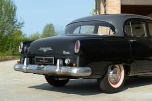 Image 18/50 of Dodge Coronet "Red Ram" (1953)