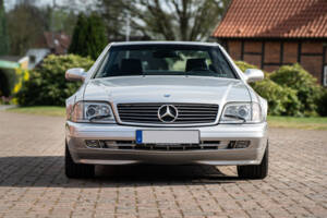Bild 7/38 von Mercedes-Benz SL 500 (2000)