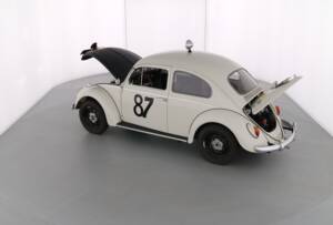 Image 16/81 of Volkswagen Beetle OKRASA TSV 1300&#x2F;34 (1963)
