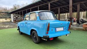 Image 14/45 of Trabant 601 (1966)