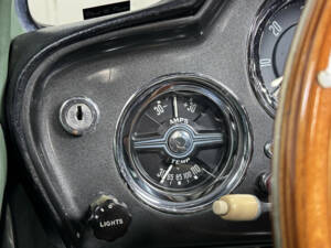 Image 28/37 of Aston Martin DB 2&#x2F;4 Mk III (1959)