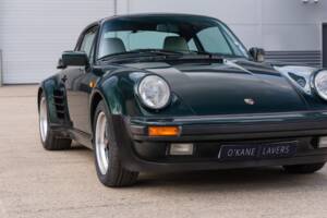 Image 13/52 of Porsche 911 Carrera 3.2 (1989)