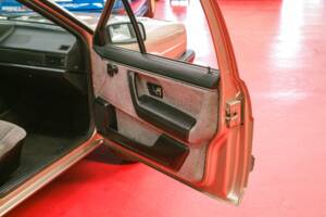 Afbeelding 24/37 van Volkswagen Passat 2.0 (1987)