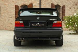 Image 8/50 of BMW 318 (1994)
