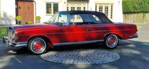 Image 34/44 of Mercedes-Benz 220 SE b (1962)