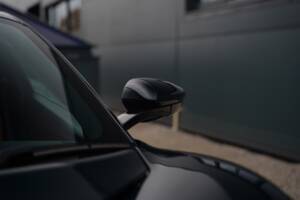 Image 38/50 de Lotus Emira &quot;First Edition&quot; (2023)