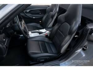 Bild 10/30 von Porsche 911 Carrera (2003)