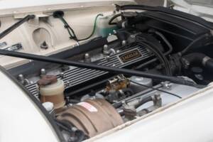 Image 31/50 of Jaguar XJ 6 4.2 (1972)