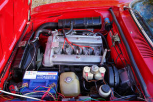 Image 34/50 of Alfa Romeo 2000 GTV (1972)