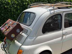 Image 3/8 of FIAT 500 L (1972)