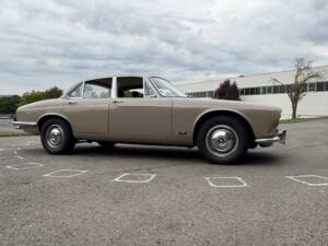 Bild 36/40 von Jaguar XJ 6 4.2 (1971)