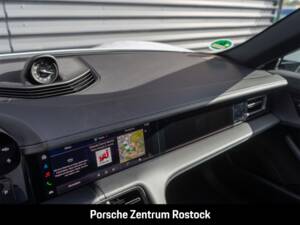 Obraz 7/31 pojazdu Porsche Taycan 4S Sport Turismo (2026)