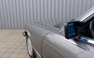 Image 65/97 de Mercedes-Benz 560 SL (1987)