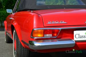 Image 42/50 de Mercedes-Benz 230 SL (1964)