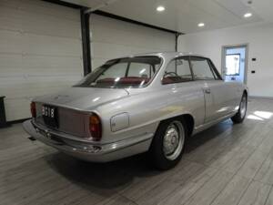 Bild 4/15 von Alfa Romeo 2600 Sprint (1964)