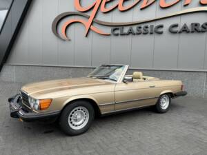 Image 1/50 de Mercedes-Benz 380 SL (1983)