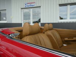 Image 15/27 of Mercedes-Benz 280 SL (1969)