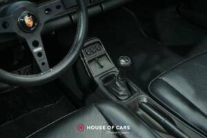 Bild 20/25 von Porsche 911 Carrera 2 (1991)