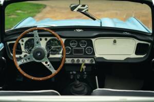 Imagen 32/50 de Triumph TR 4 (1963)