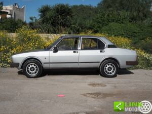 Image 18/50 of Alfa Romeo Alfetta 2.0 Li "America" (1982)
