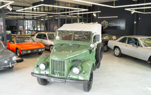 Image 4/89 of GAZ 69 (1963)