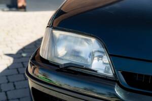 Image 14/75 of Lotus Carlton (1991)