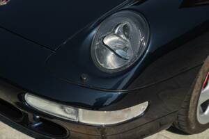 Immagine 20/50 di Porsche 911 Carrera 4S (1996)