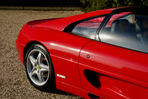 Bild 26/50 von Ferrari F 355 GTS (1997)