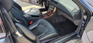 Image 63/100 of Mercedes-Benz SL 500 (1999)
