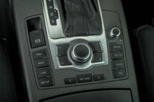 Immagine 30/45 di Audi A6 Avant 2.4 (2006)