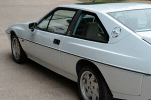Bild 32/50 von Lotus Eclat S 2.2 (1989)