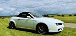 Image 10/13 de Alfa Romeo Spider 2.4 JTDM (2008)