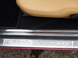 Image 19/49 of Alfa Romeo Giulia 1600 GT Junior (1976)