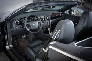 Bild 10/31 von Bentley Continental GTC (2008)