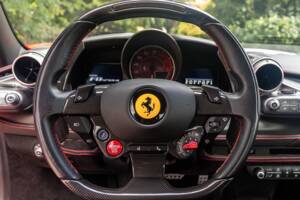 Image 17/19 of Ferrari F8 Spider (2020)